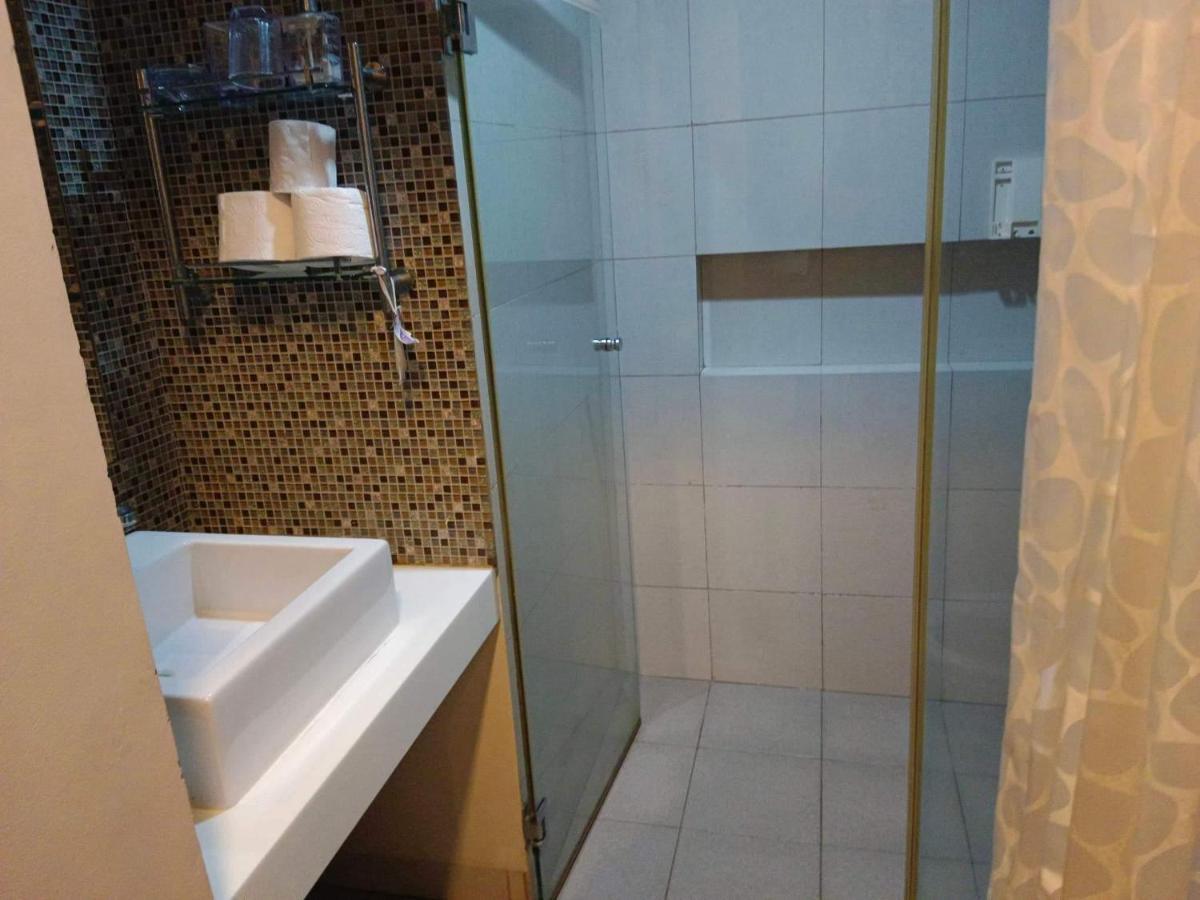 Pico Beach Front Condo Nasugbu Dış mekan fotoğraf